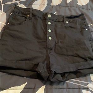 Hot Topic denim shorts
